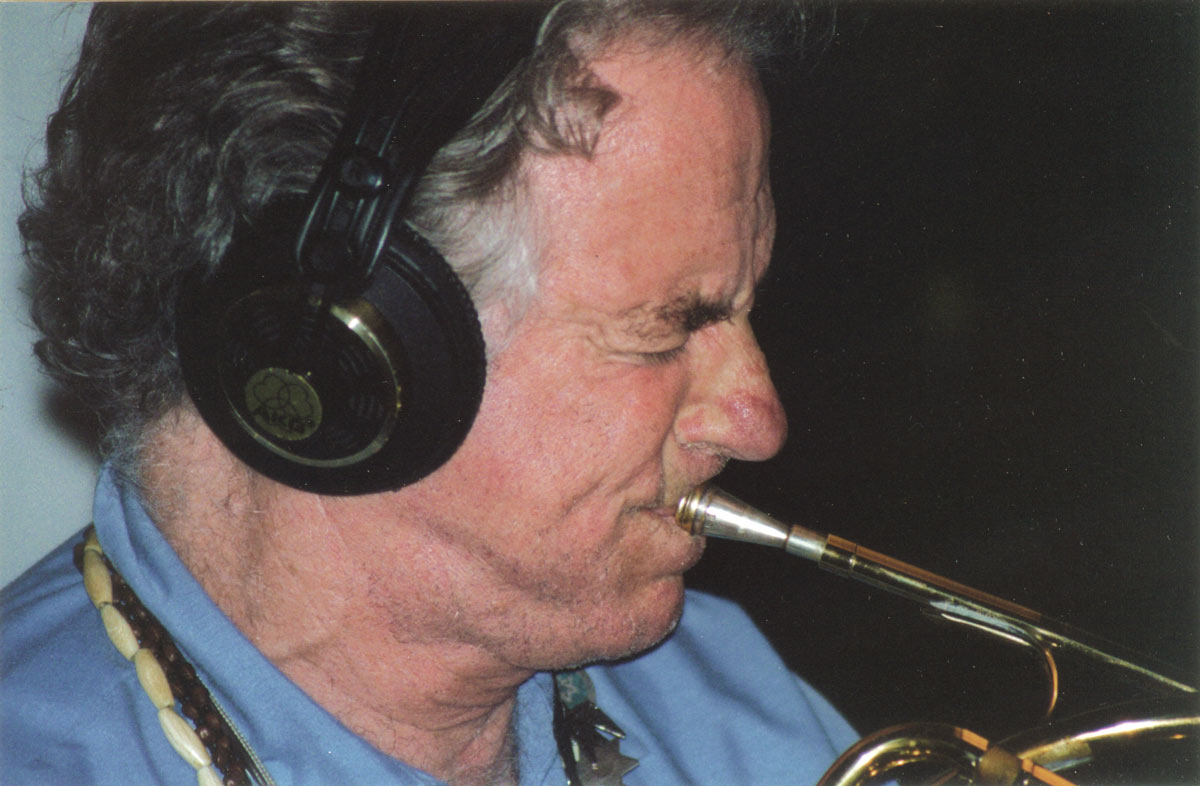 David Amram in the studio for David Amram Poetry JAM by Calque Cinema